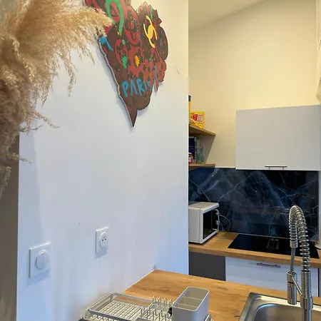 Tallos 69 Apartment