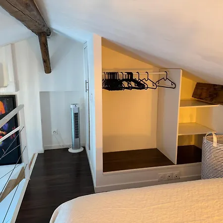 Apartment Tallos 69 *